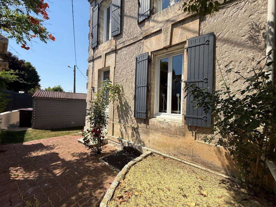 Maison 90 m² à Ruelle-Sur-Touvre  - photo 3