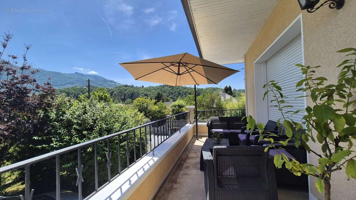 Maison à MONTAUT