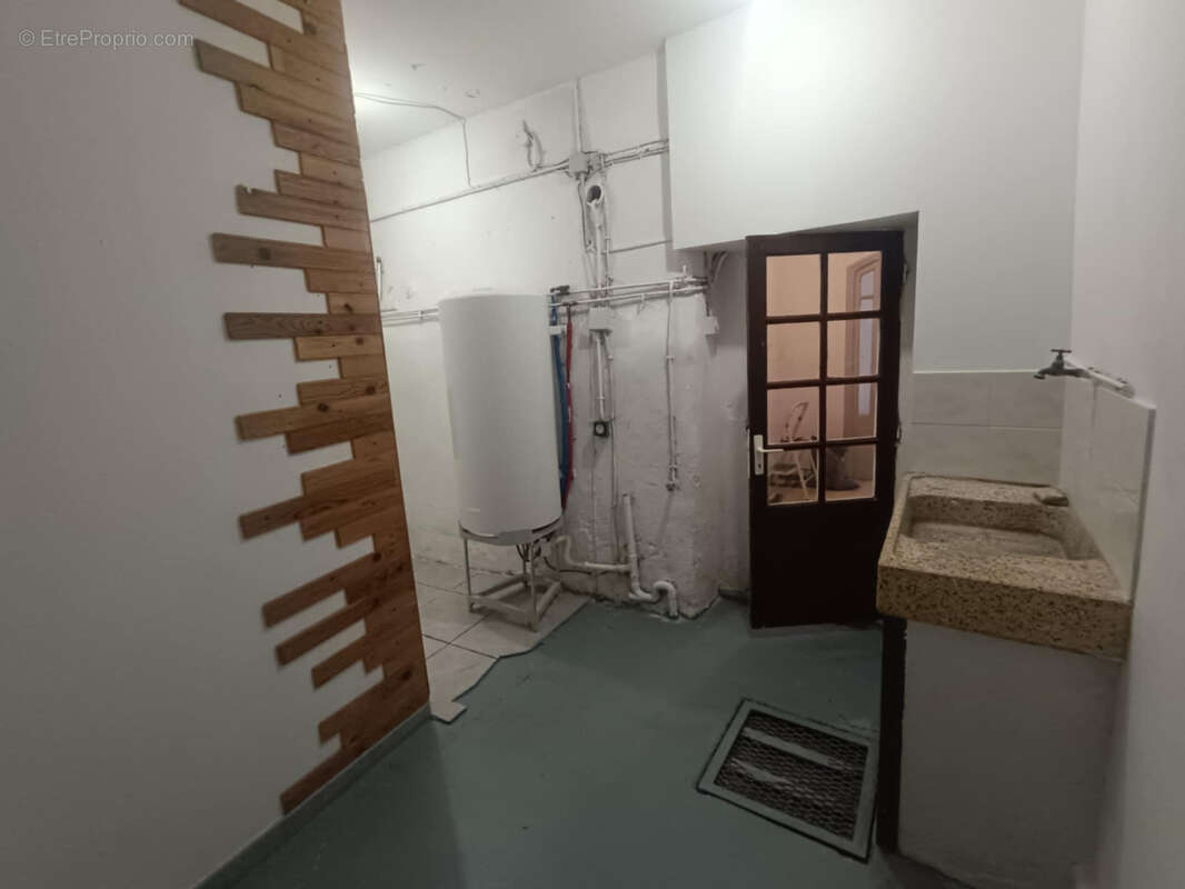 Appartement à LESPIGNAN