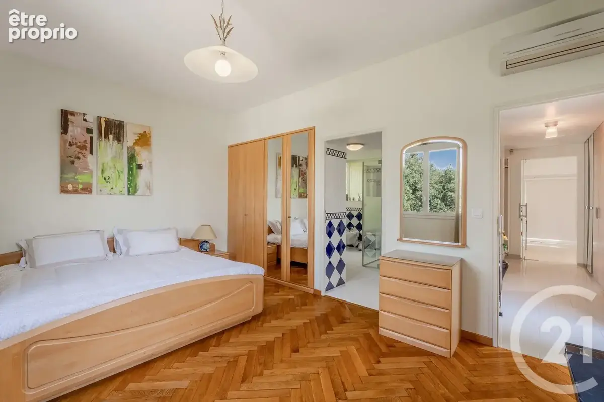 Maison 8 pièces 238 m² à vendre à Nice (06300) - photo 18