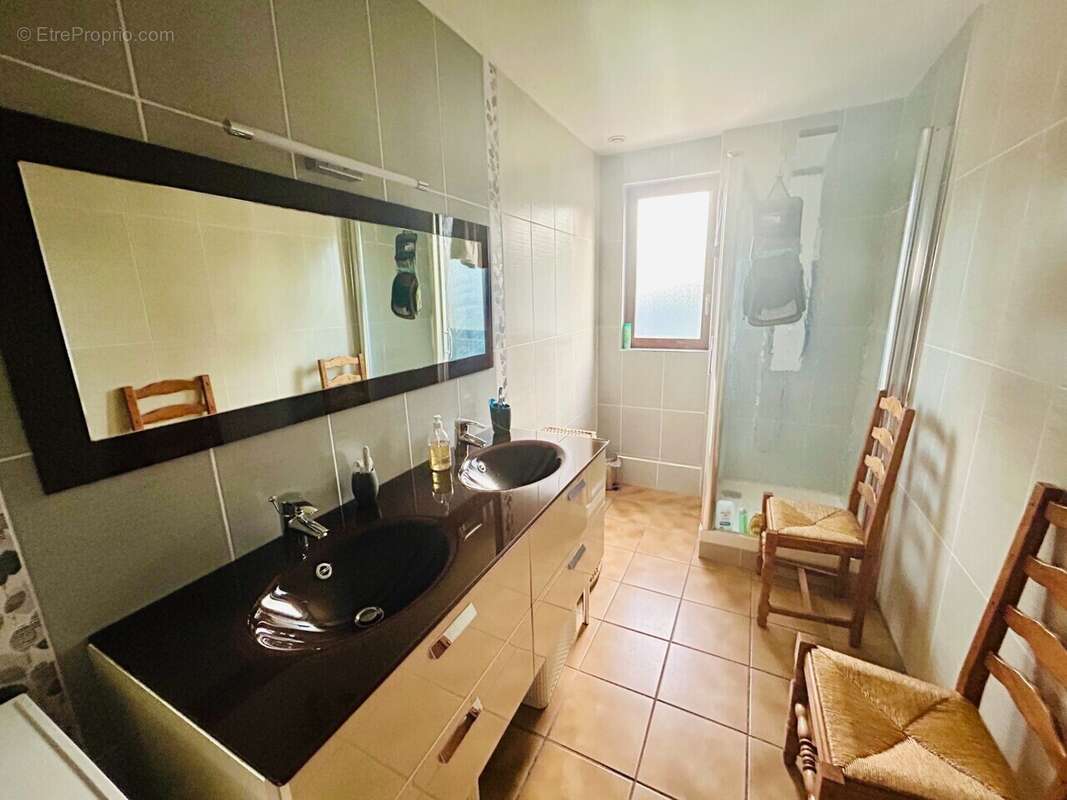 Maison à SAINT-FOLQUIN