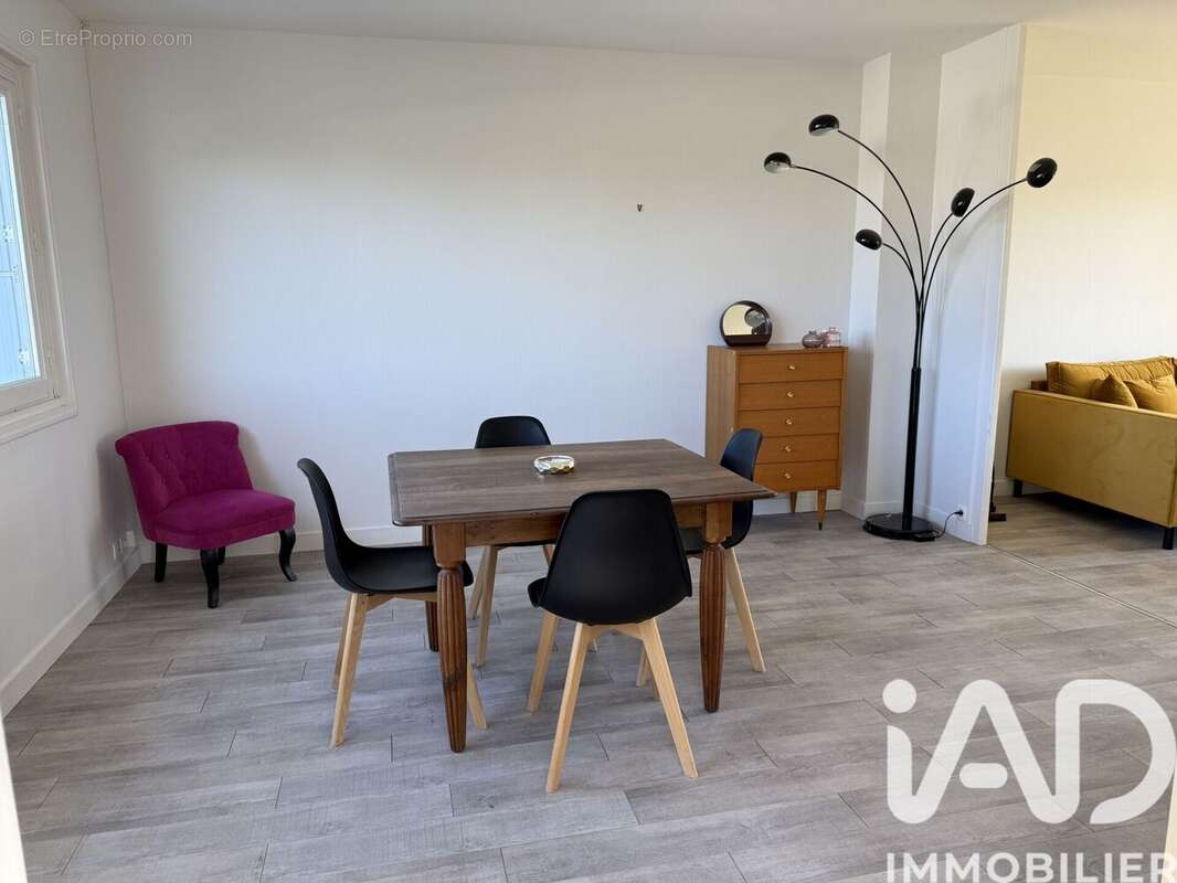 Photo 4 - Maison à MAUZE-SUR-LE-MIGNON