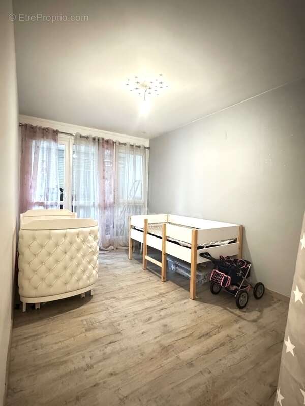 Appartement à RIS-ORANGIS