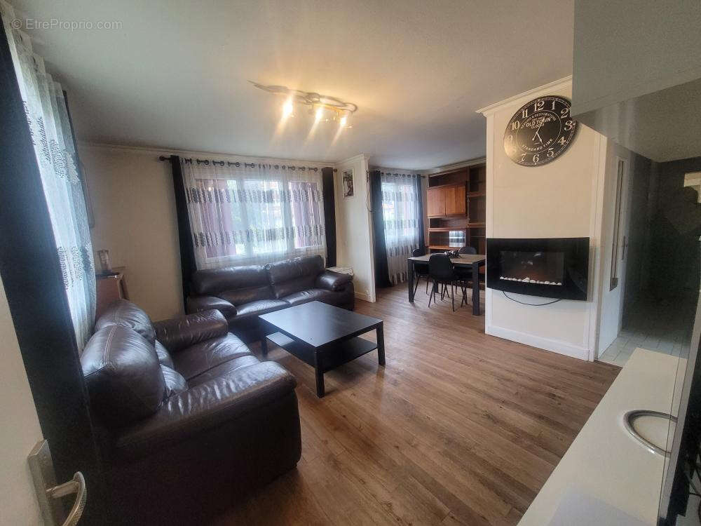 Maison à VILLIERS-LE-BEL