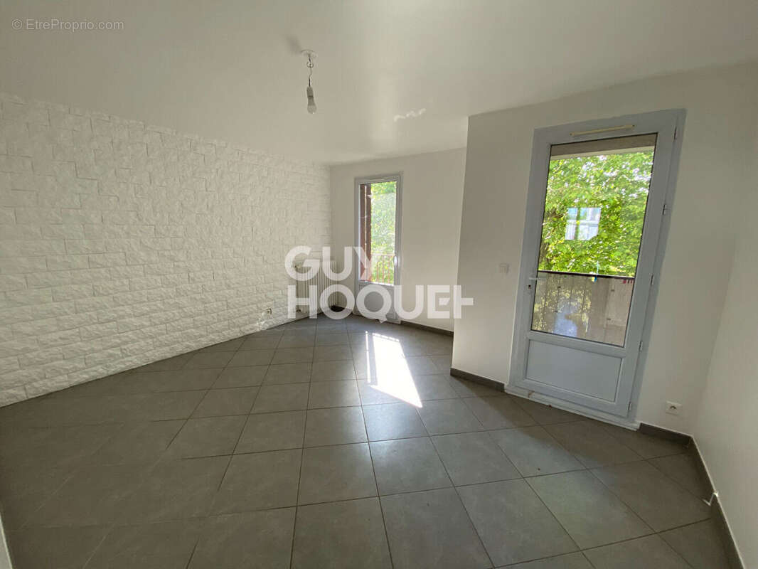 Appartement à CHELLES