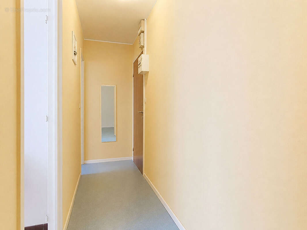 Appartement vendu loué 23.50 m² à proximité du CHU - photo 6