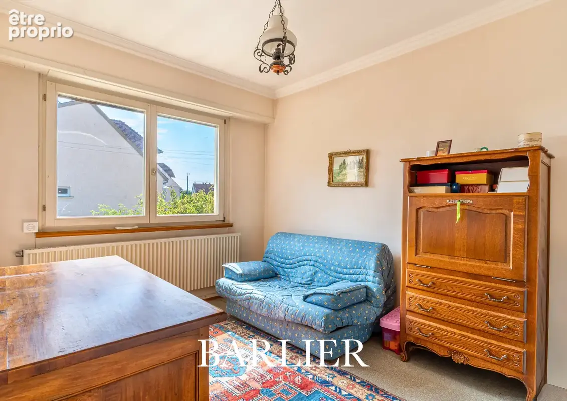 GEIPOLSHEIM GARE : Maison de plain pied de 115 m2 sur un terrain 7a72 - photo 10