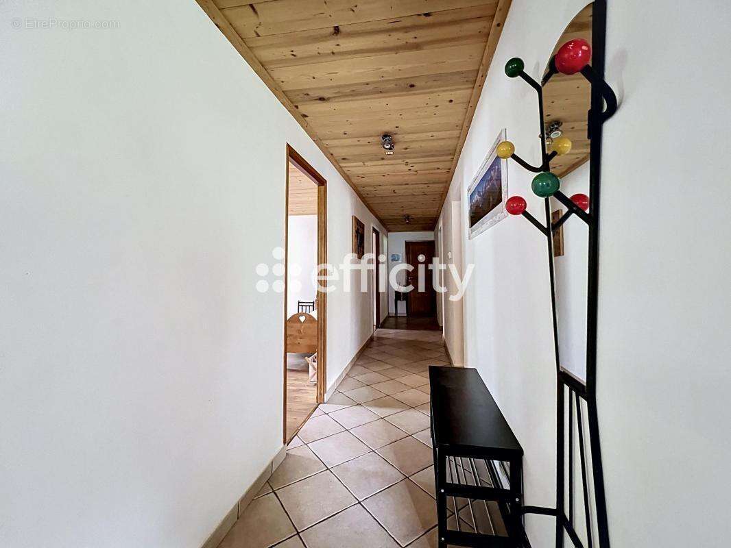 Maison à MEGEVETTE
