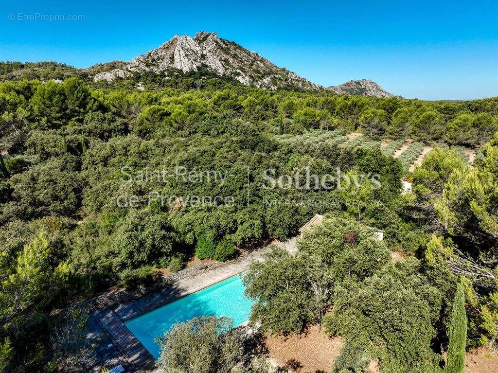 Une maison d'architecte en pierre face aux Alpilles - photo 19