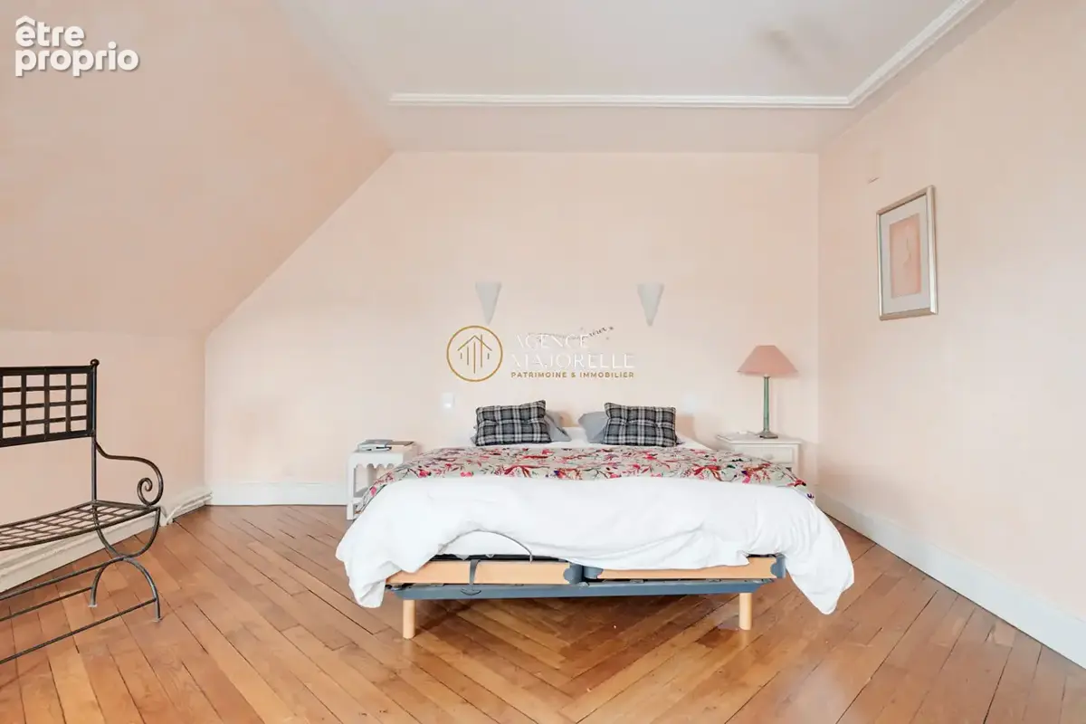 Épinal ,  Maison bourgeoise 250 m² avec  piscine et vue Moselle - photo 14