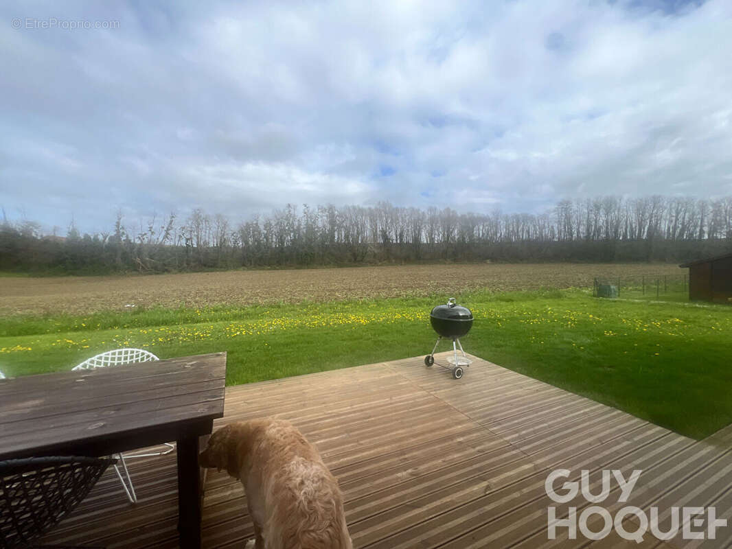 Maison à CARRESSE-CASSABER