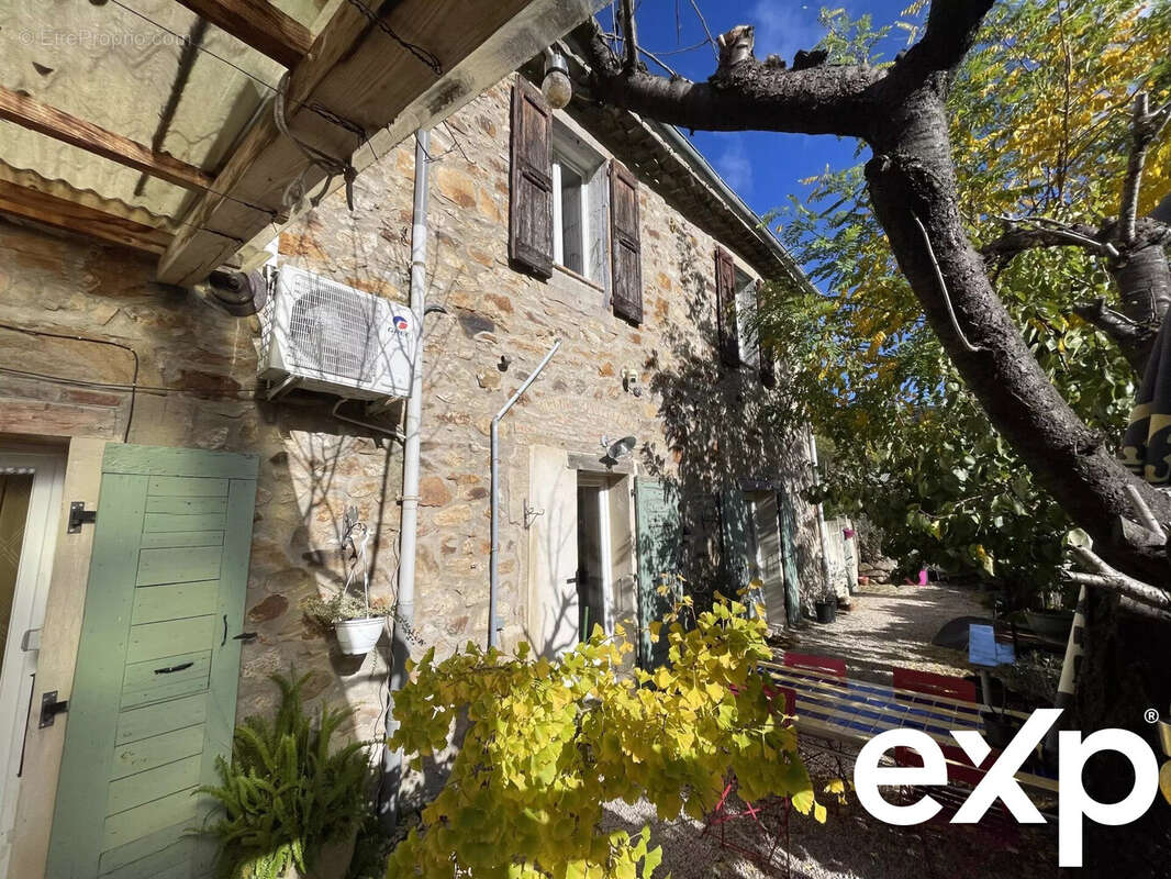 Maison à ROBIAC-ROCHESSADOULE