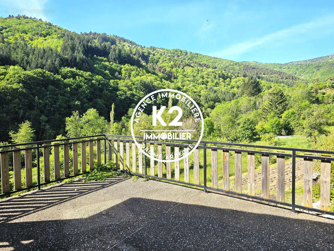 Maison à LE CHAMBON