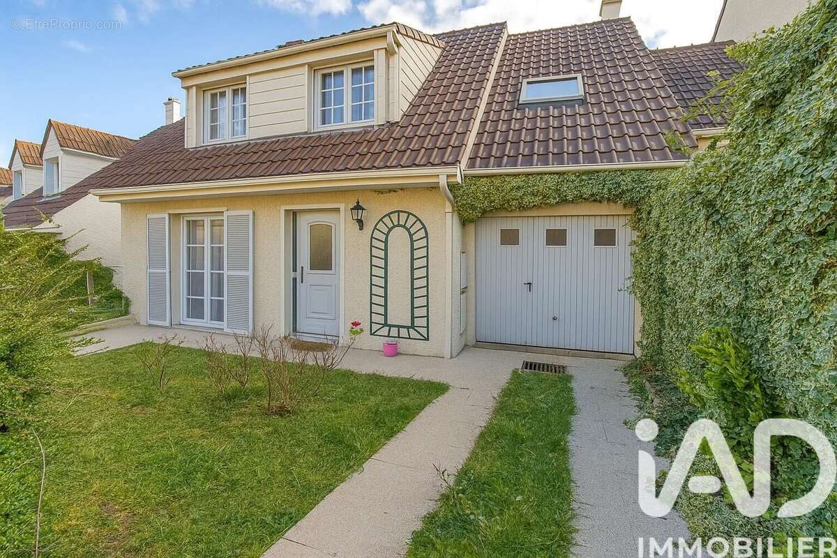 Photo 2 - Maison à ANDRESY