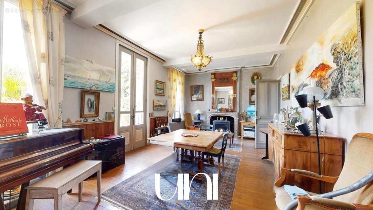 Maison 400 m² à Saint-Pierre-Sur-Dives  - photo 6