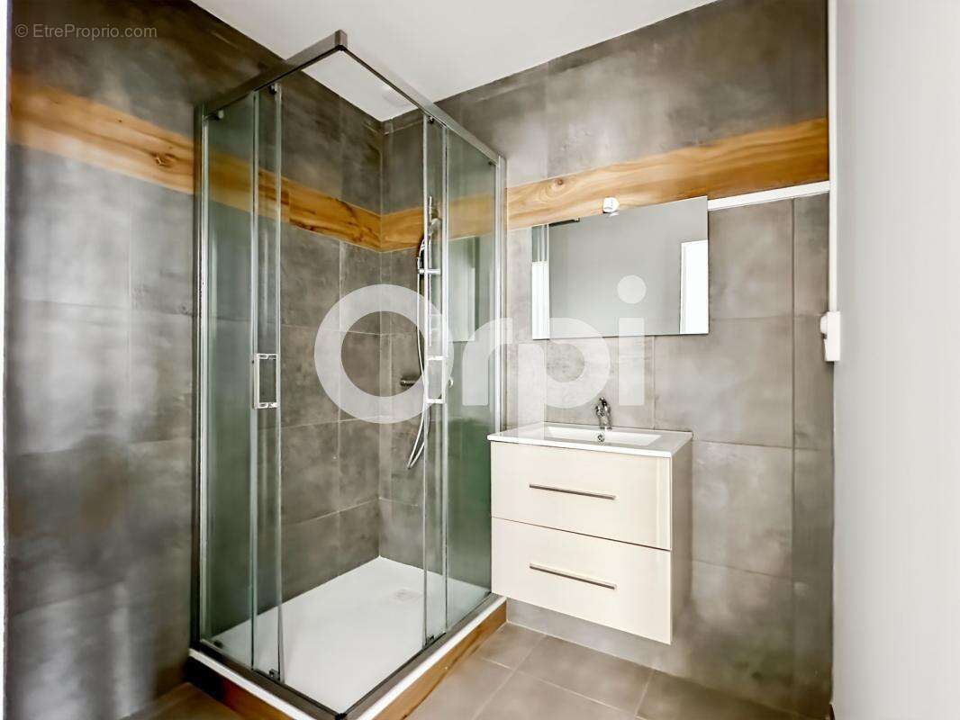 Appartement à RUOMS