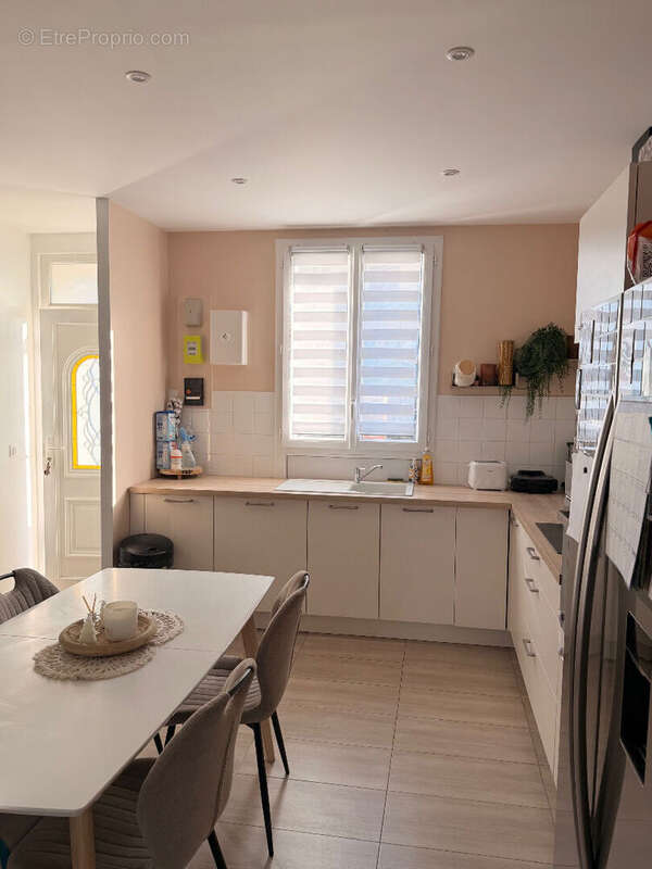 Maison à VIGNEUX-SUR-SEINE