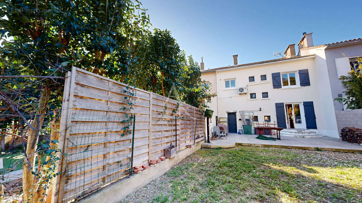 Maison à NARBONNE
