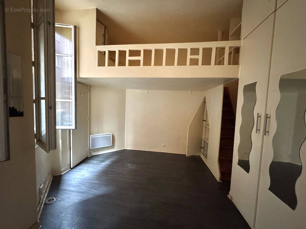 Appartement à CLICHY