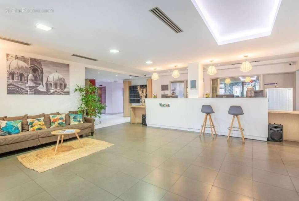 INVESTISSEMENT LOCATIF  Marseille 8eme Arrondissement  Résidence Tourisme Zenitude Comfort Marseille Prado - 7,07 % de rentabi - photo 11