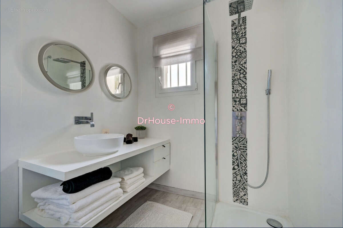 Maison 221 m² à Marseille-12e  - photo 36