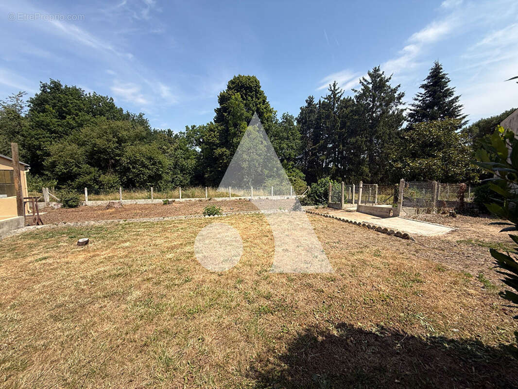 Maison Familiale entièrement rénovée - 110m2 - Terrain divisible - Evreux - photo 16