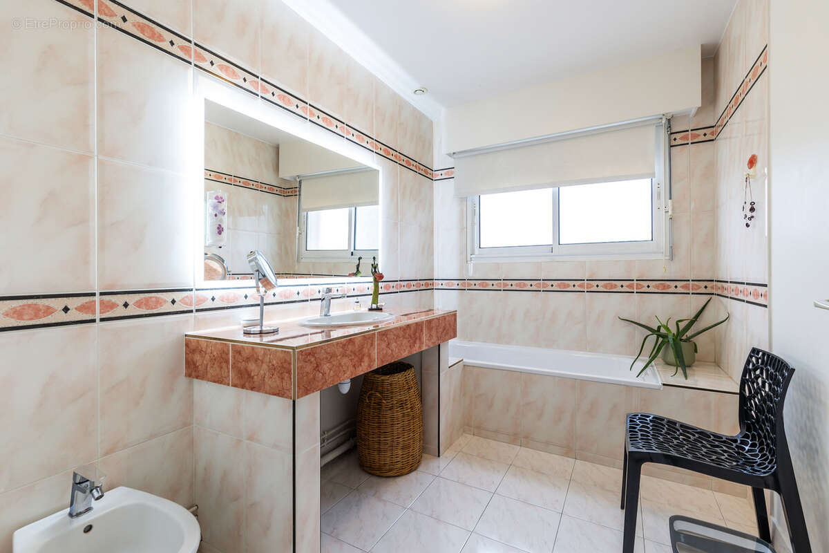 Maison à LE BOUSCAT