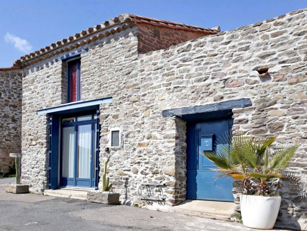 Maison à ESCALES