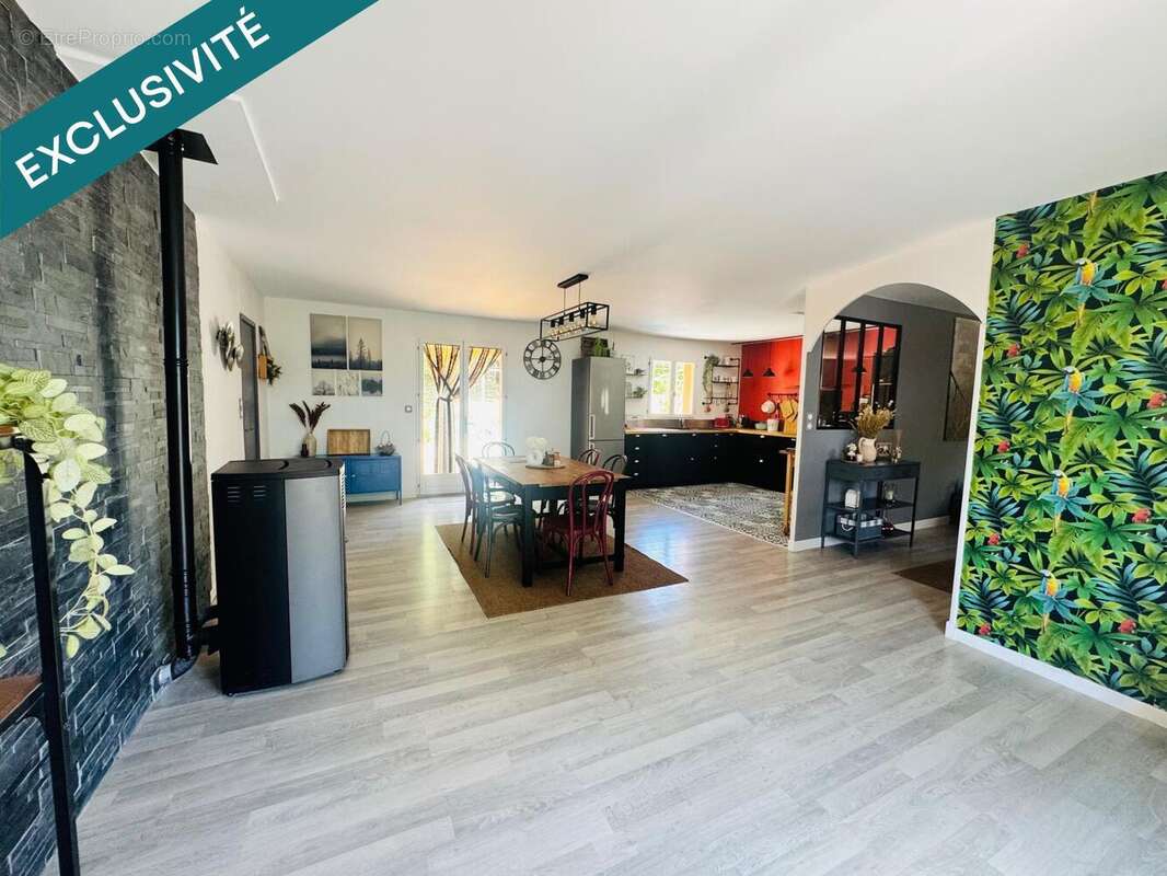 Photo 9 - Maison à LA BASTIDE-DES-JOURDANS