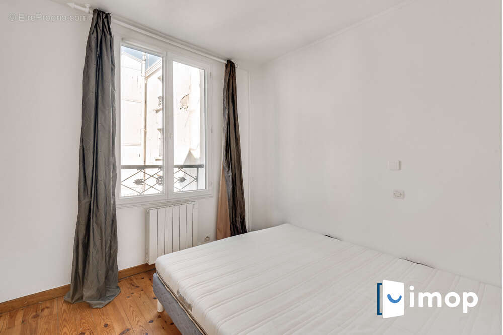 Appartement à PARIS-2E