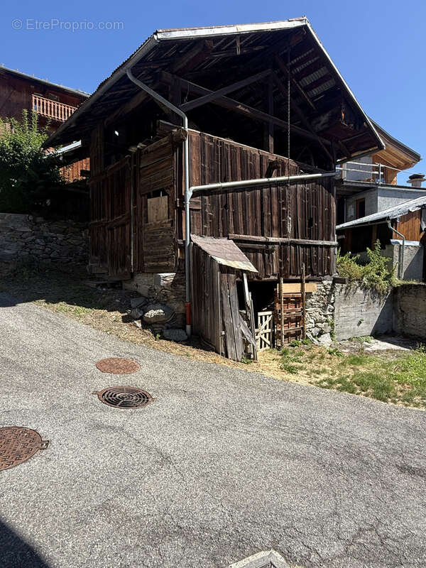Grange à réhabiliter à Doucy - photo 2