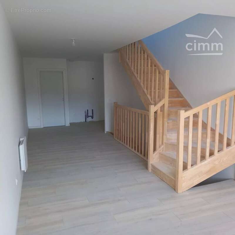 Appartement à BOURG-LES-VALENCE