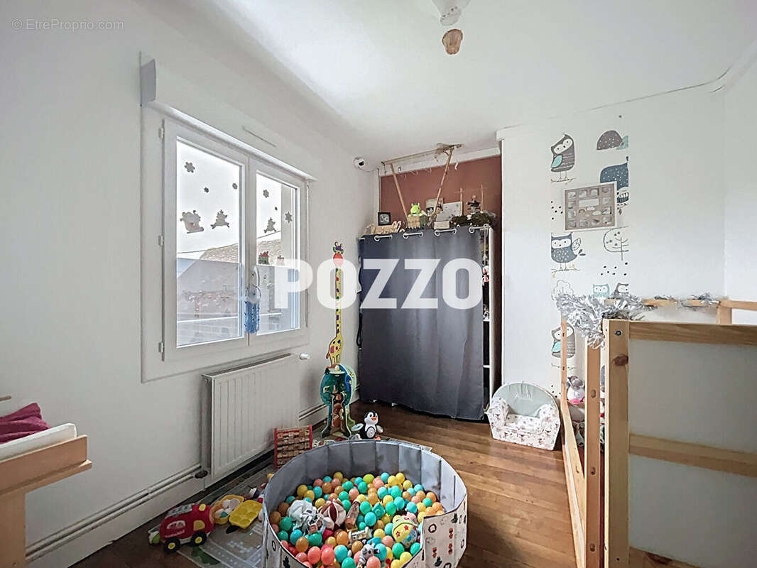 Maison à LA SELLE-LA-FORGE