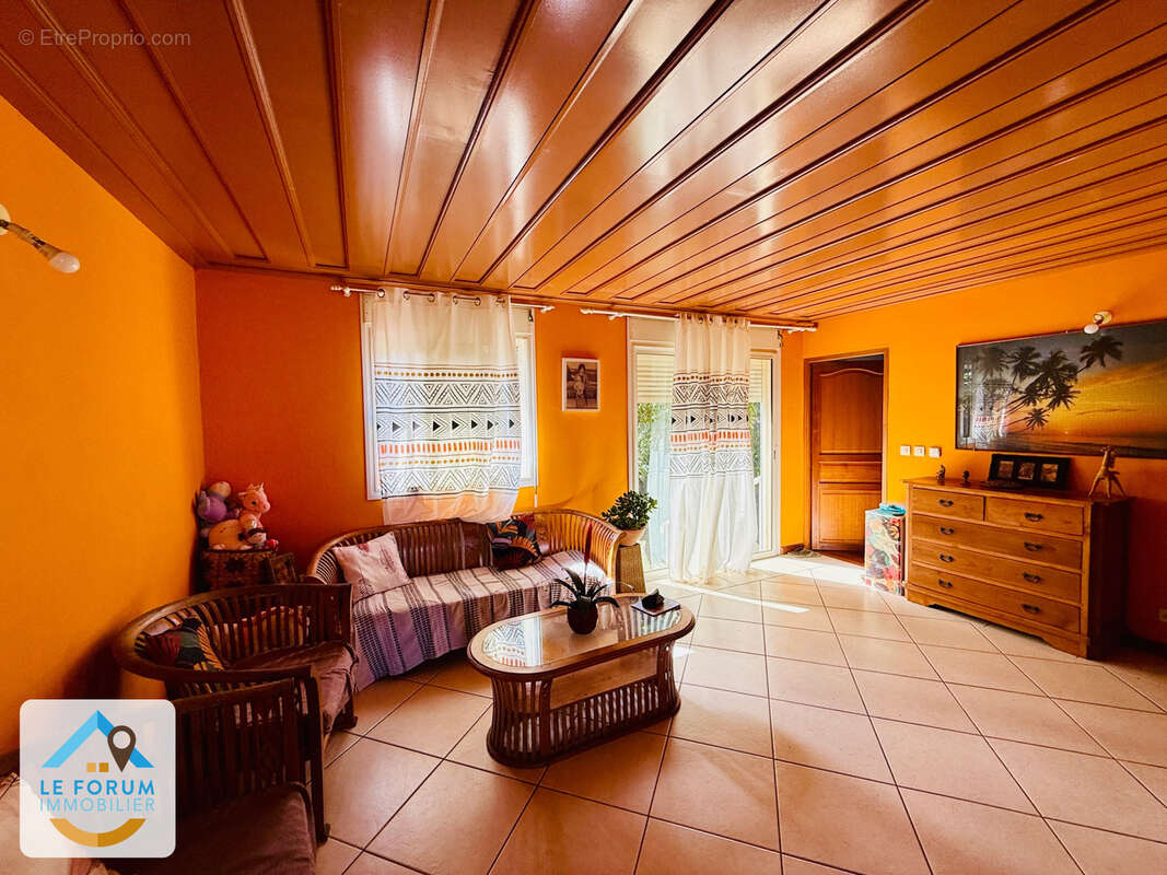 Saint louis 97450 - villa f7 fonctionnelle - possibilite de diviser - en fond d'impasse - photo 2