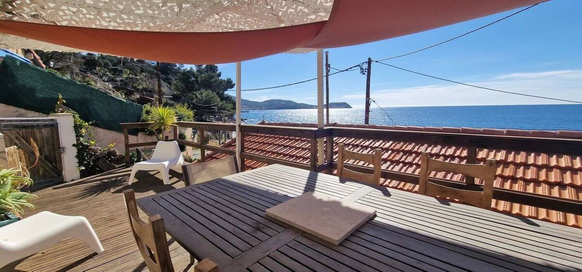 Appartement à LE PRADET