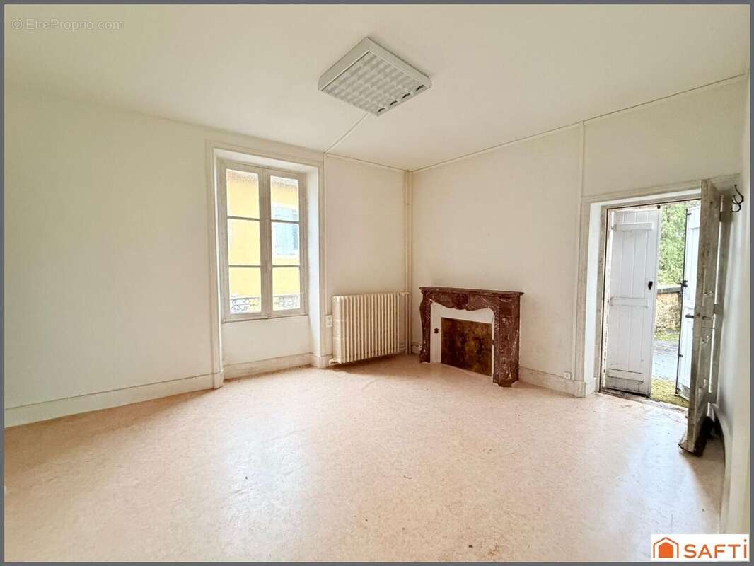 Photo 8 - Appartement à JUILLAC