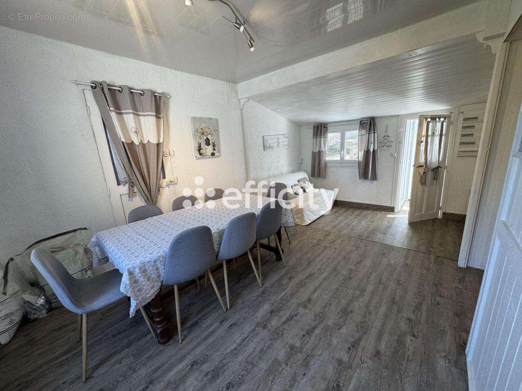 Maison à ARROMANCHES-LES-BAINS