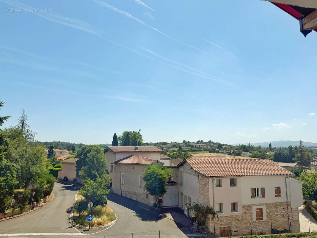 Appartement à LISSIEU