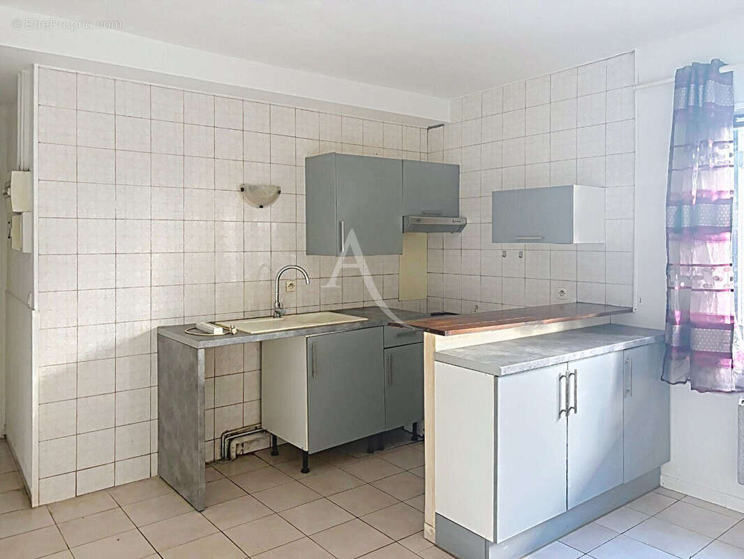 Appartement T1 à vendre à Guignes - 75 000  Vendu loué - photo 4