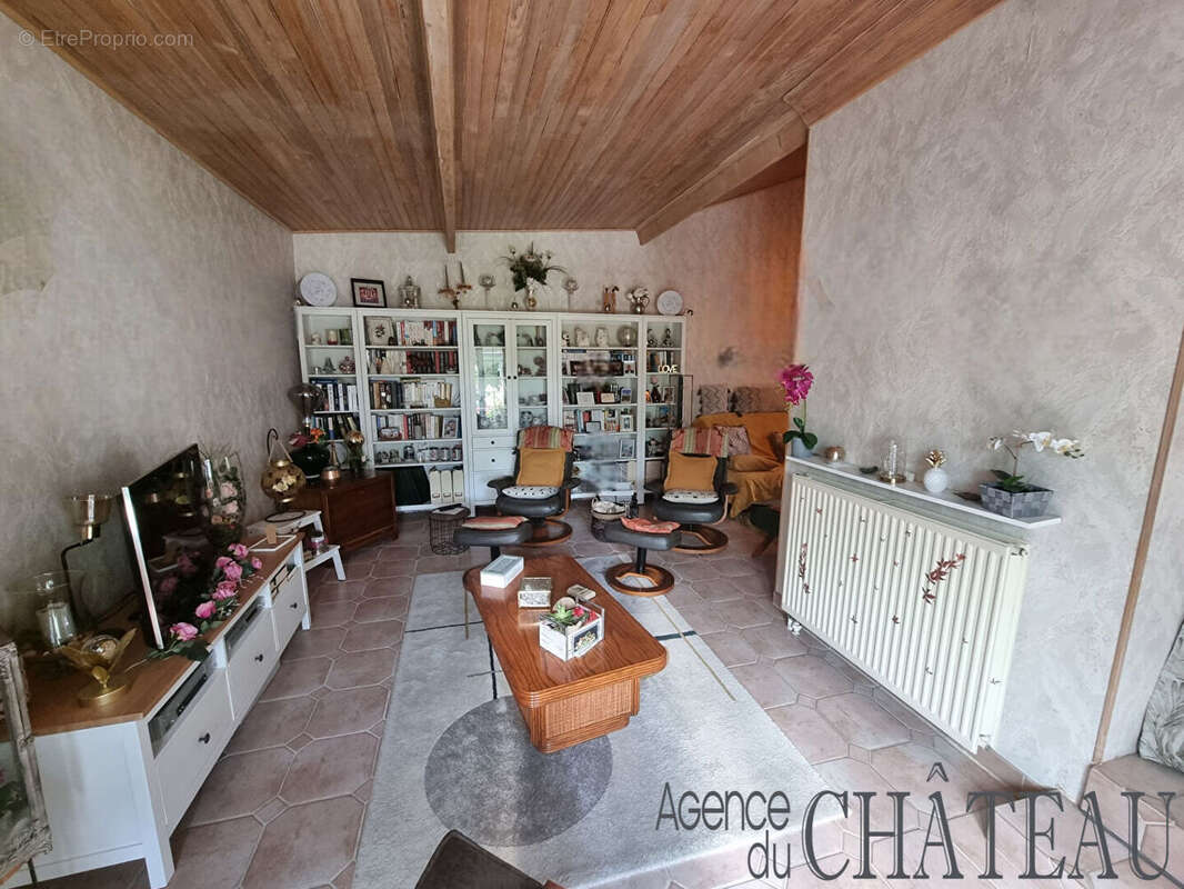 Maison à ECOUIS
