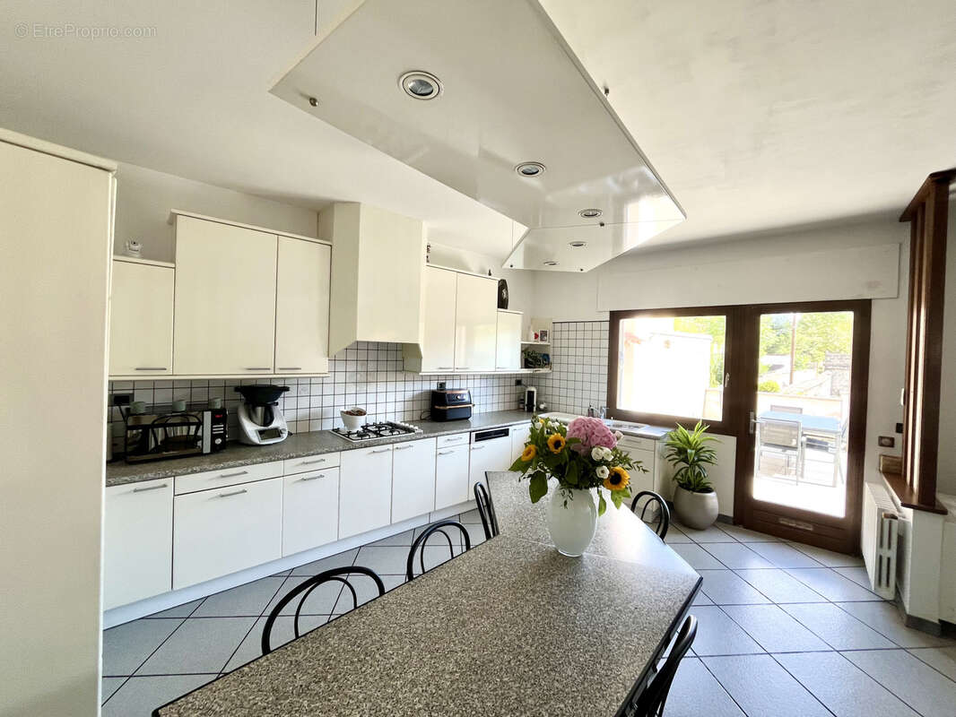 Appartement à VENISSIEUX