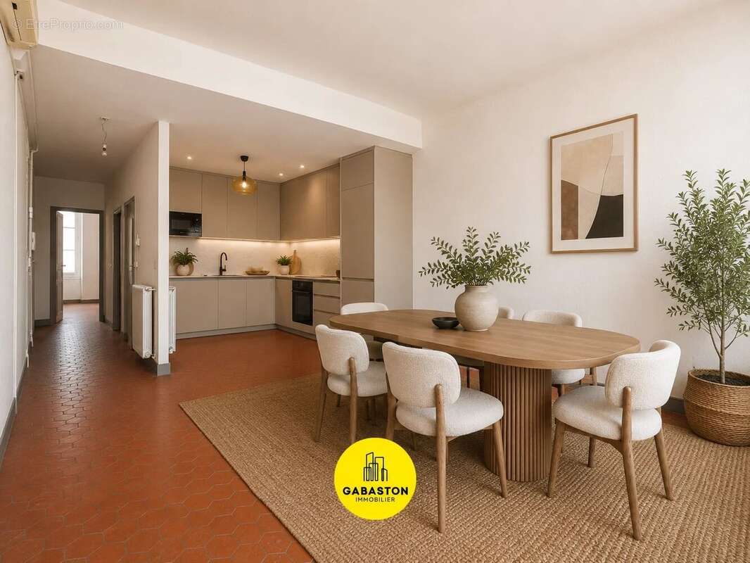 Appartement 75 m² à Marseille-2e  - photo 2