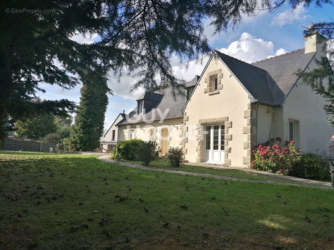 Maison à LANVALLAY