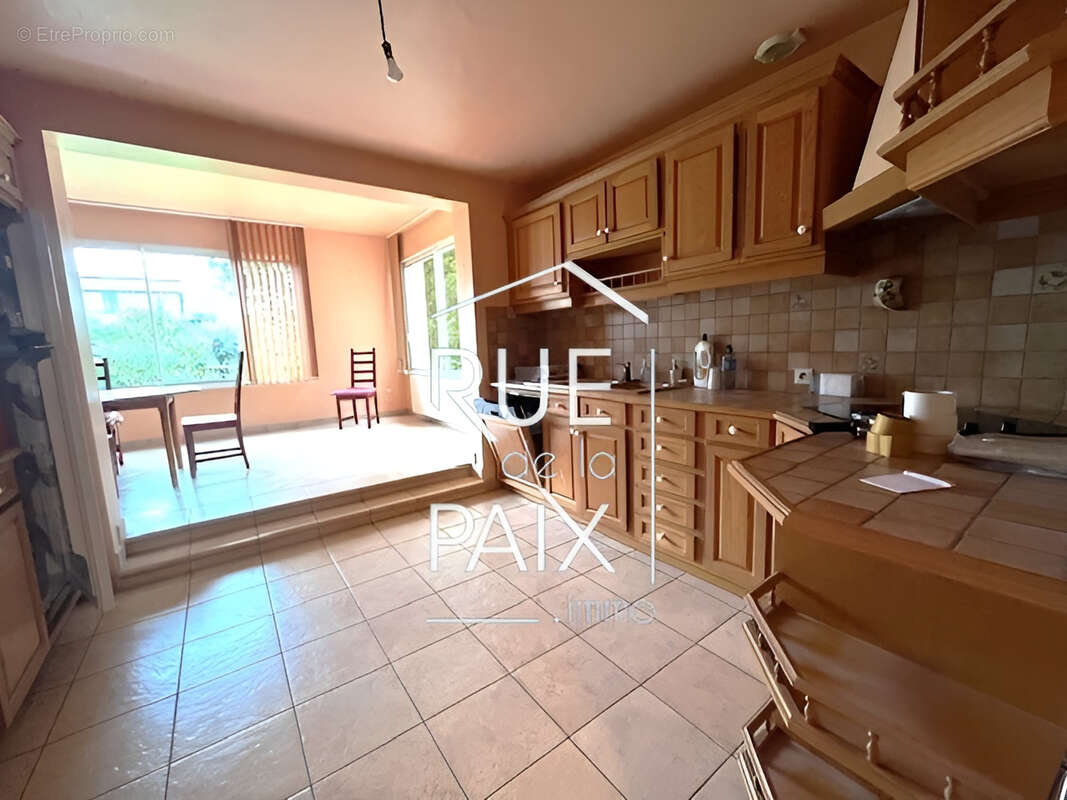 Maison à CHATELLERAULT