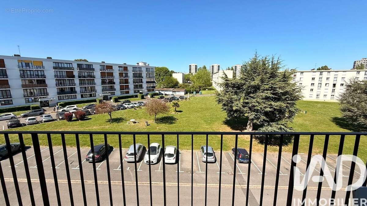 Photo 9 - Appartement à BEAUVAIS