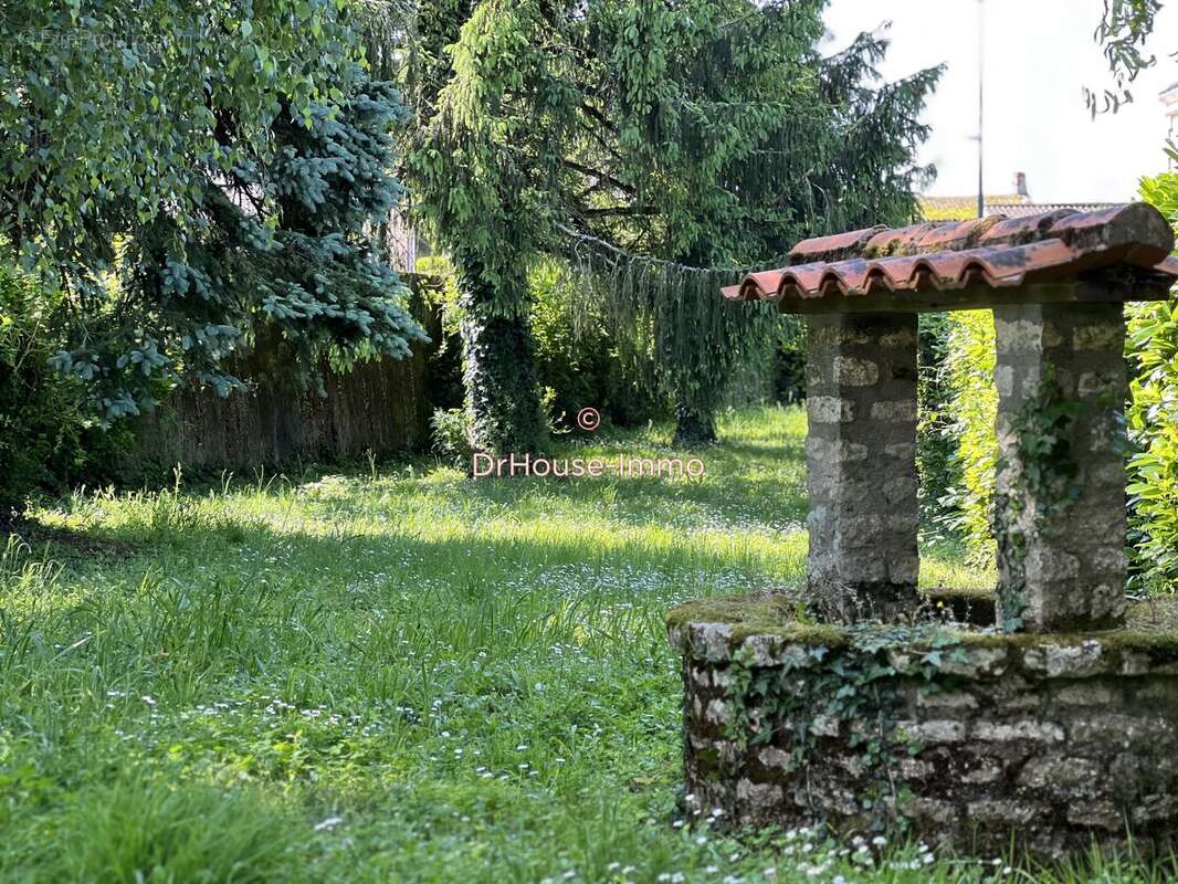 Maison 133 m² à La Bretonniere-La-Claye  - photo 14