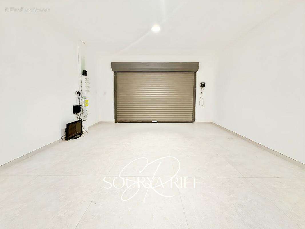 Villa 4 chambres, climatisation, piscine, sous-sol - photo 17