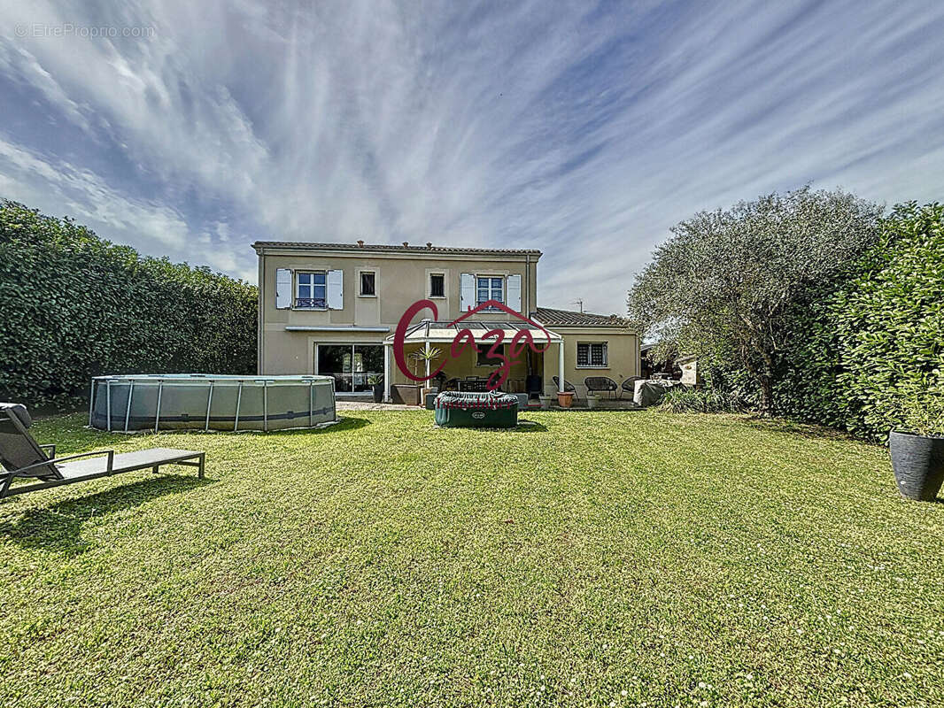 Maison à SAINT-QUENTIN-DE-BARON