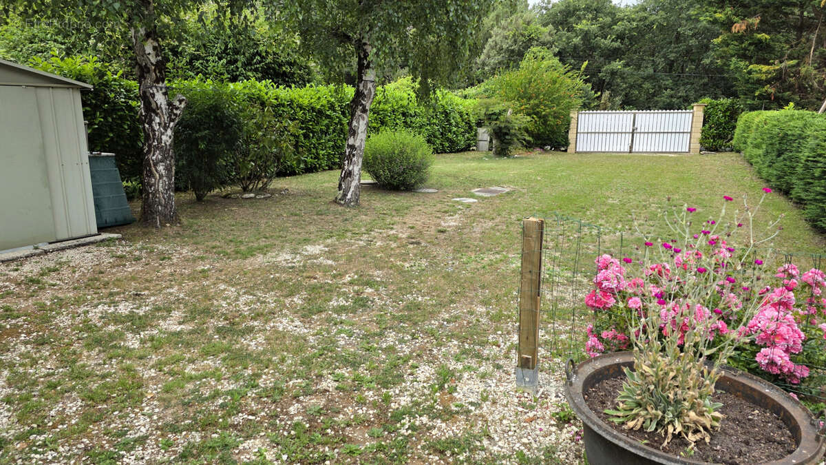 Terrain à SAINT-PIERRE-D'OLERON