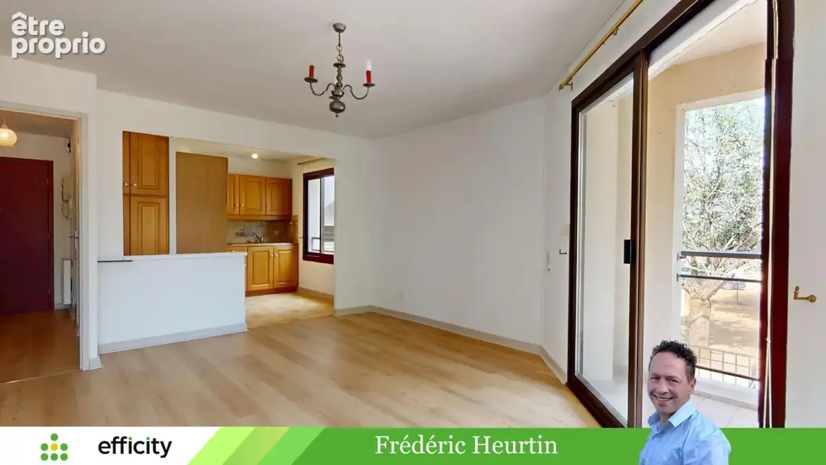 Appartement 49 m² à Laval  - photo 4